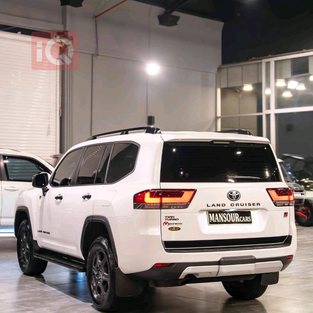 تويوتا لاندكروزر